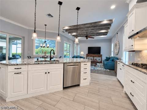 9369 Campanile Cir, Naples FL - photo 11 of 49