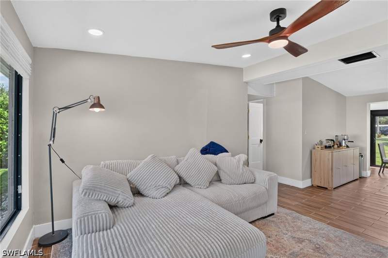 4 bedroom SingleFamilyResidence at 1363 Brookside Dr, Brookside, Naples — photo 2