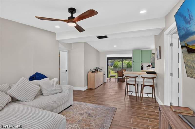 4 bedroom SingleFamilyResidence at 1363 Brookside Dr, Brookside, Naples — photo 3