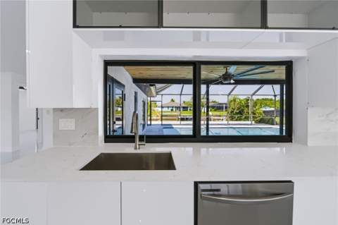 1503 SE 23rd Ter, Cape Coral FL - photo 8 of 35