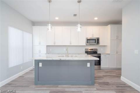 6119 Lake Front Dr, Fort Myers FL - photo 15 of 37