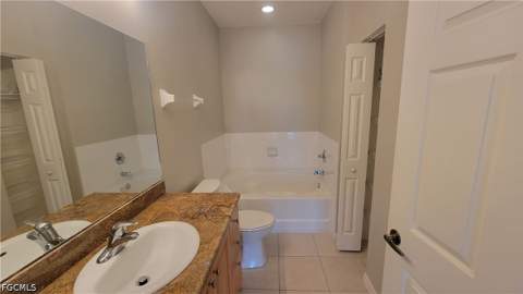 1757 Concordia Lake Cir 3404, Cape Coral FL - photo 11 of 26