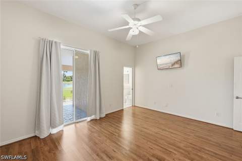 6635 Vancouver Ln, Naples FL - photo 10 of 36
