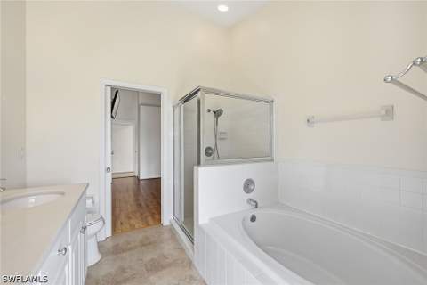 6635 Vancouver Ln, Naples FL - photo 12 of 36