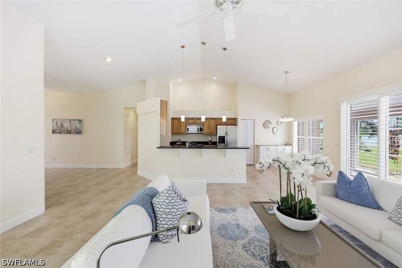 3 bedroom SingleFamilyResidence at 6635 Vancouver Ln, Berkshire Lakes, Naples — photo 3
