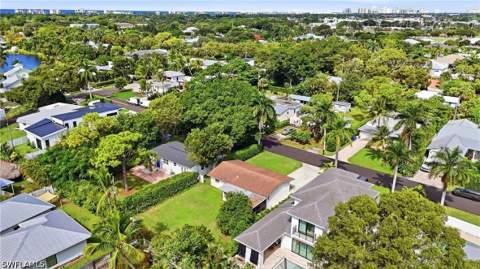 1270 10th Ave N, Naples FL - photo 16 of 17