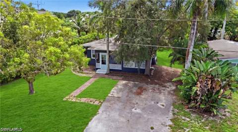 1166 12th Ave N, Naples FL - photo 9 of 25