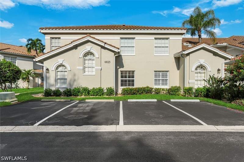 2 bedroom Condominium at 6825 Satinleaf Rd S 101, Calusa Bay South, Naples — photo 3