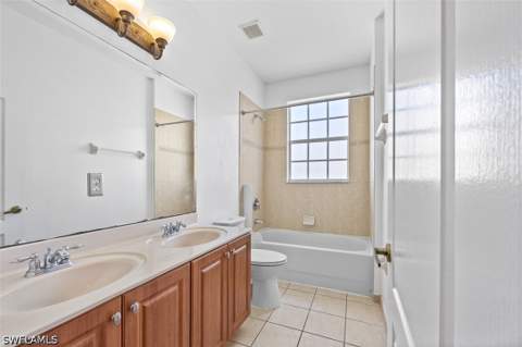 7029 Ambrosia Ln 606, Naples FL - photo 14 of 29
