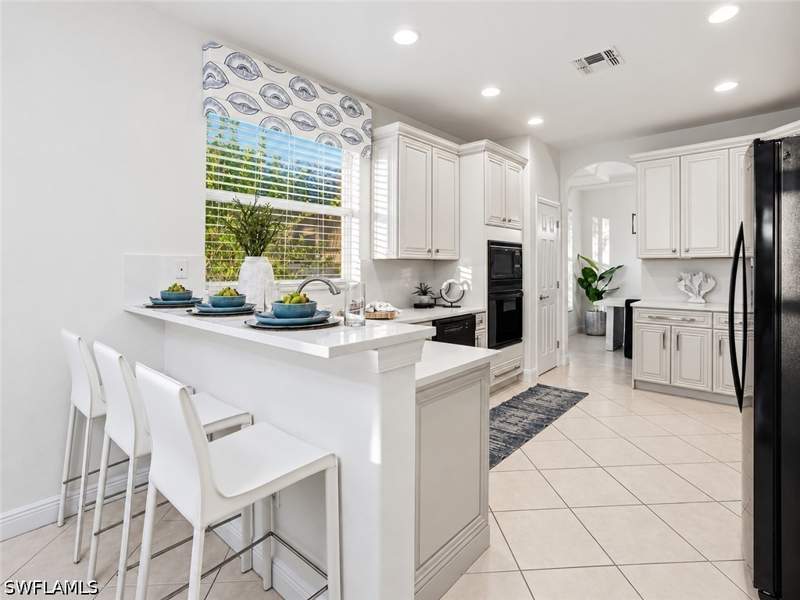 3 bedroom SingleFamilyResidence at 4828 Cerromar Dr, Lake Placid, Naples — photo 4