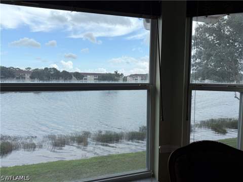 2860 Cypress Trace Cir 1825, Naples FL - photo 10 of 22