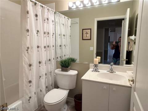 2860 Cypress Trace Cir 1825, Naples FL - photo 14 of 22