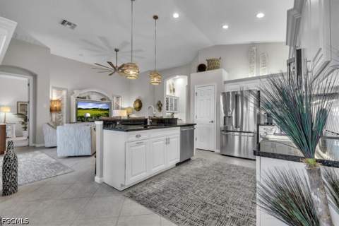 3750 Lakeview Isle Ct, Fort Myers FL - photo 16 of 60
