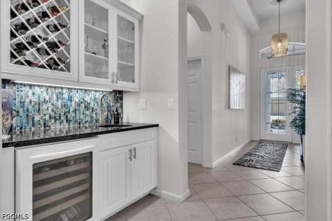 3750 Lakeview Isle Ct, Fort Myers FL - photo 24 of 60