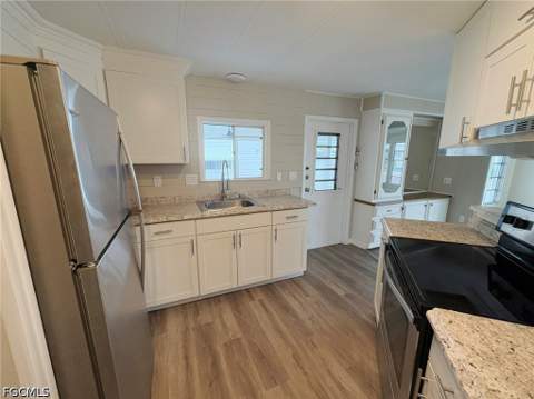 3347 Rainbow Ln, North Fort Myers FL - photo 9 of 17