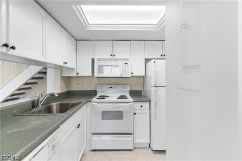 5837 Queen Elizabeth Way 3, Fort Myers FL - photo 7 of 37
