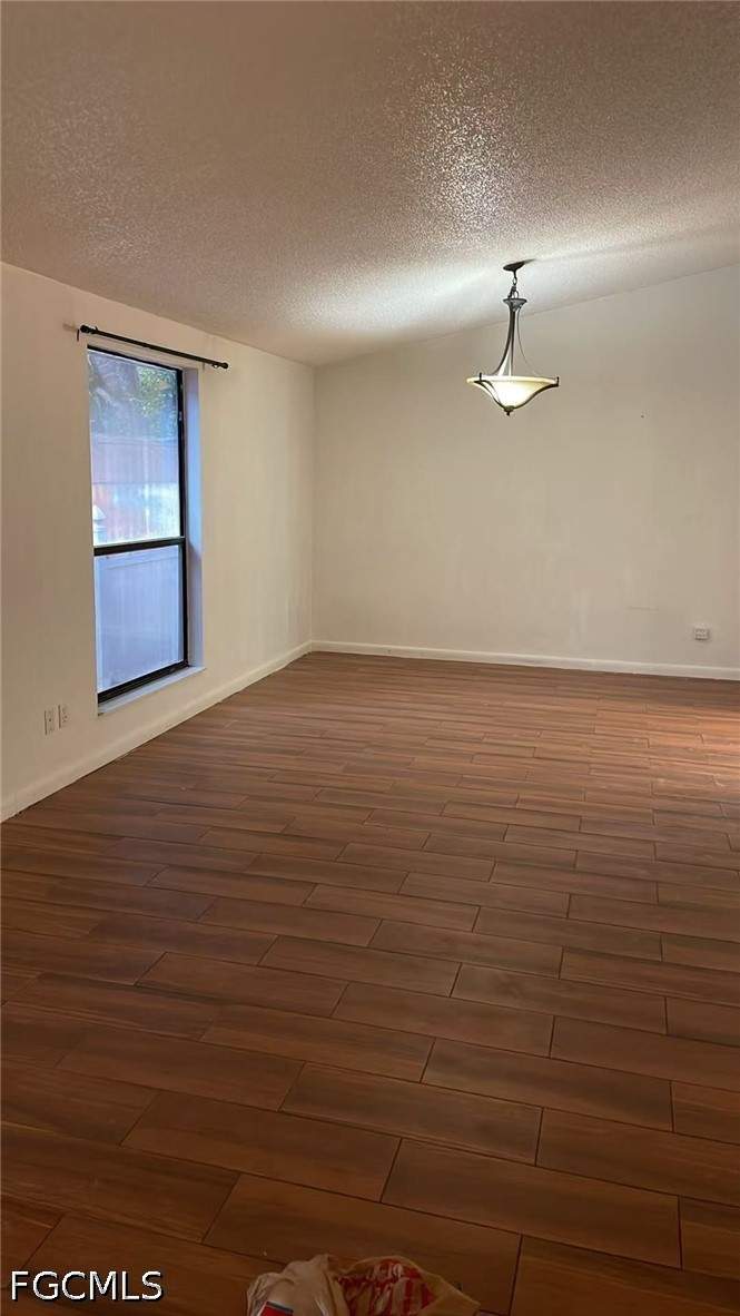 3 bedroom SingleFamilyResidence at 1979 50th St SW, Golden Gate City, Naples — photo 4