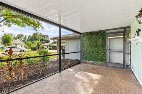 4277 Island Cir 1, Fort Myers FL - photo 16 of 20