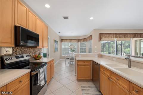 16688 Wellington Lakes Cir, Fort Myers FL - photo 14 of 28