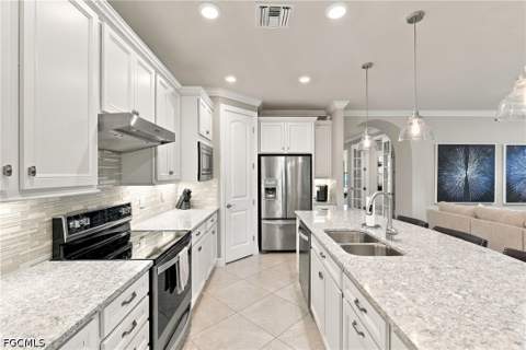 10848 Maitland Way, Fort Myers FL - photo 12 of 46