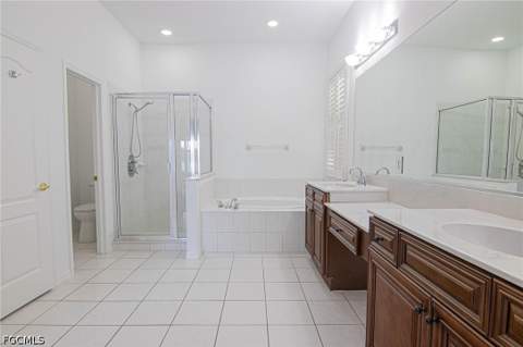 2656 Fairmont Isle Cir, Cape Coral FL - photo 12 of 45
