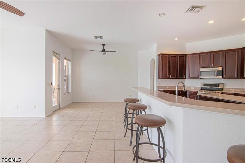 4 bedroom SingleFamilyResidence at 2656 Fairmont Isle Cir, Sandoval, Cape Coral — photo 5