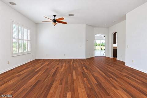 2656 Fairmont Isle Cir, Cape Coral FL - photo 9 of 45