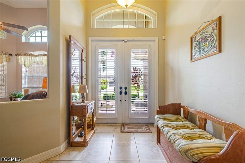 3 bedroom SingleFamilyResidence at 4732 SW 23rd Ave, Cape Coral, Cape Coral — photo 2