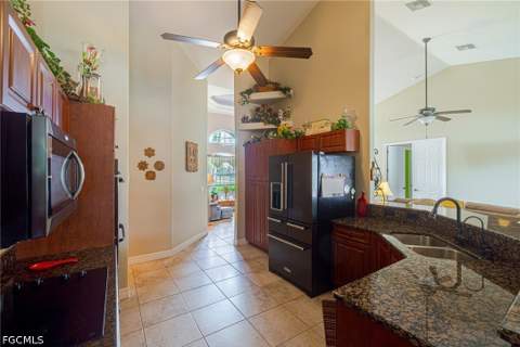 4732 SW 23rd Ave, Cape Coral FL - photo 7 of 49