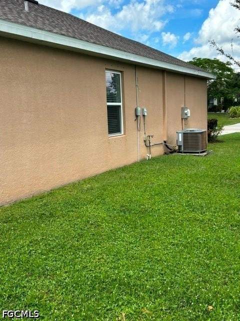 4 bedroom SingleFamilyResidence at 1822 SW 15th Ter, Cape Coral, Cape Coral — photo 2