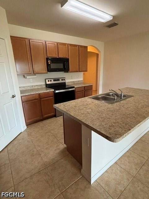 1822 SW 15th Ter, Cape Coral FL - photo 6 of 21