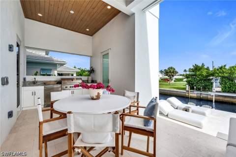 2778 Shoreview Dr, Naples FL - photo 15 of 48