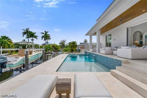 2778 Shoreview Dr, Naples FL - photo 17 of 48