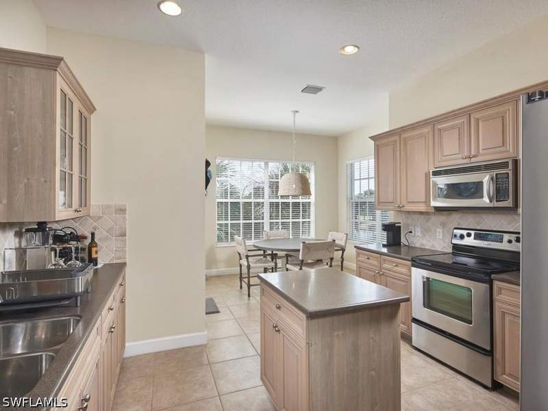 3 bedroom Condominium at 23690 Merano Ct 202, Merano, Estero — photo 4