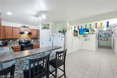 749 Chemstrand St E, Lehigh Acres FL - photo 12 of 24