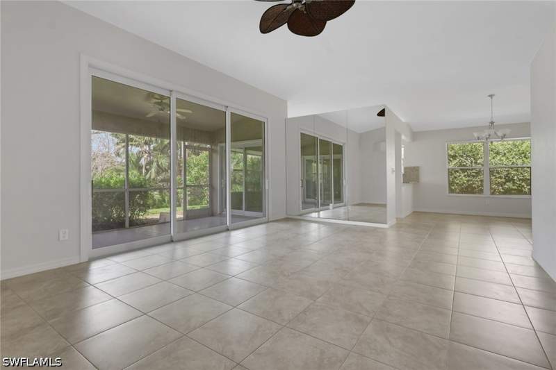 3 bedroom Attached at 351 Emerald Bay Cir R7, Villages At Emerald Bay, Naples — photo 5