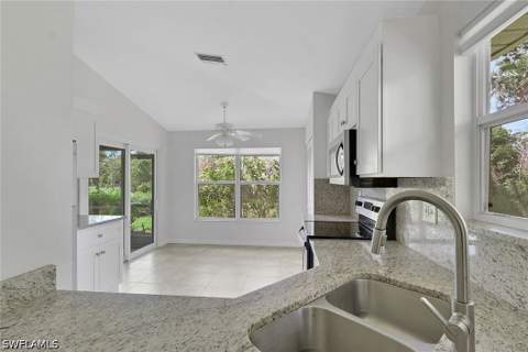 351 Emerald Bay Cir R7, Naples FL - photo 9 of 27