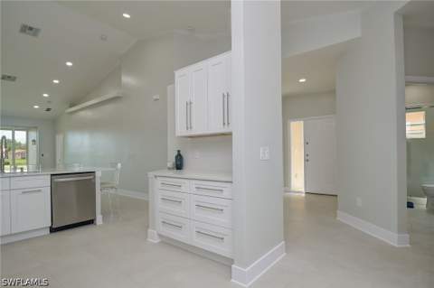 7891 Sanctuary Cir 2, Naples FL - photo 8 of 32