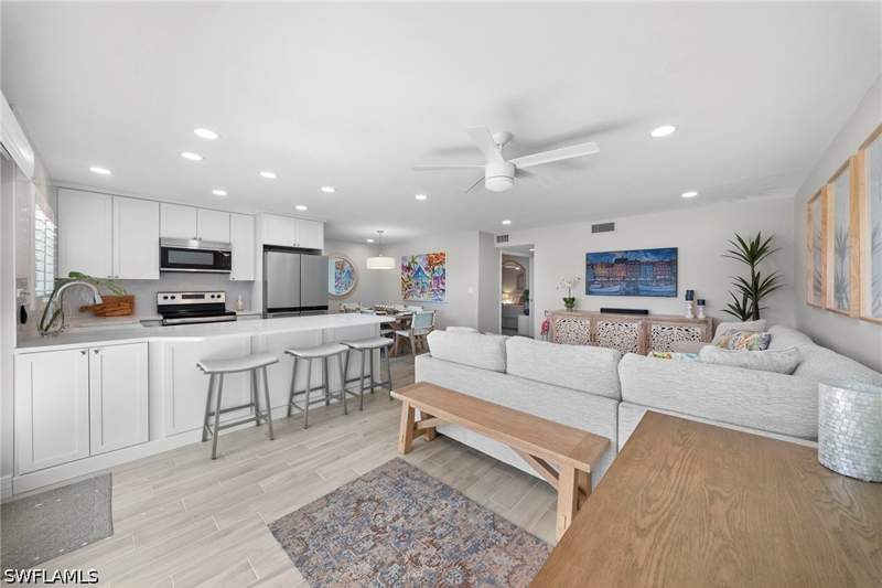 3 bedroom Condominium at 3200 Gulf Shore Blvd N 107, Coquina Club, Naples — photo 2