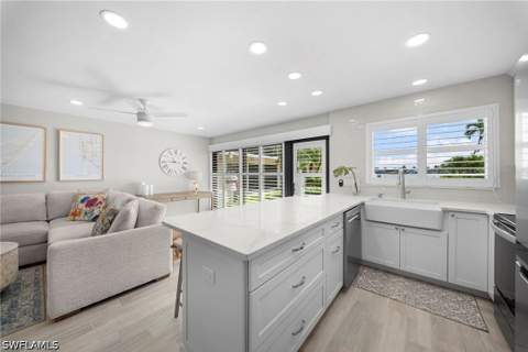 3200 Gulf Shore Blvd N 107, Naples FL - photo 7 of 19