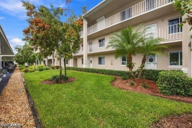 2 bedroom Condominium at 6945 Dennis Cir 205, Chatham Square, Naples — photo 2