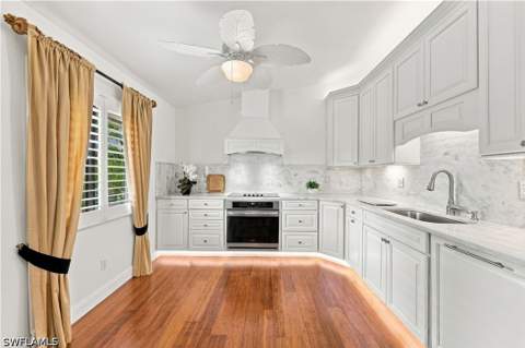 3231 Horse Carriage Way 10, Naples FL - photo 7 of 37
