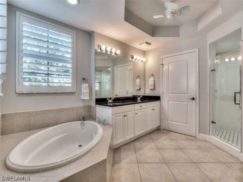 3901 Kens Way 3304, Bonita Springs FL - photo 12 of 20
