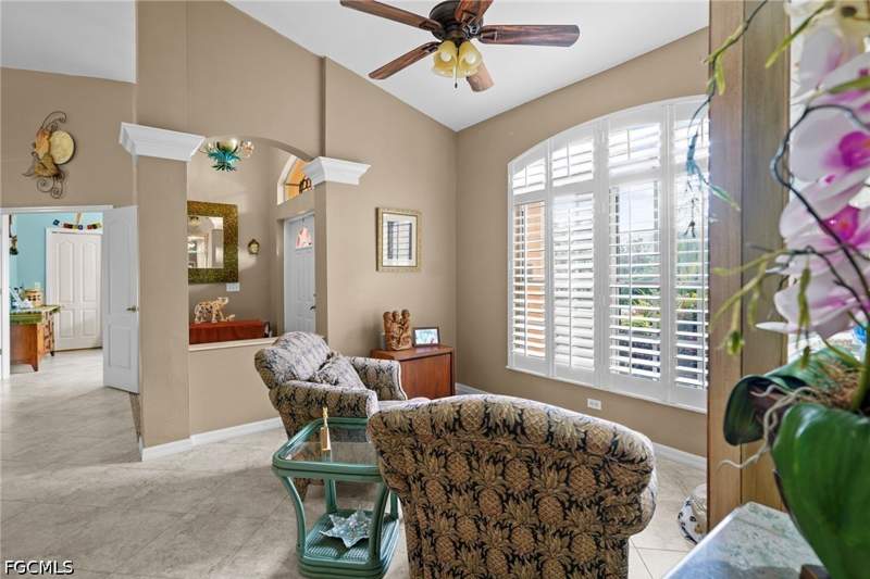 4 bedroom SingleFamilyResidence at 619 Parkdale Blvd, Mirror Lakes, Lehigh Acres — photo 2