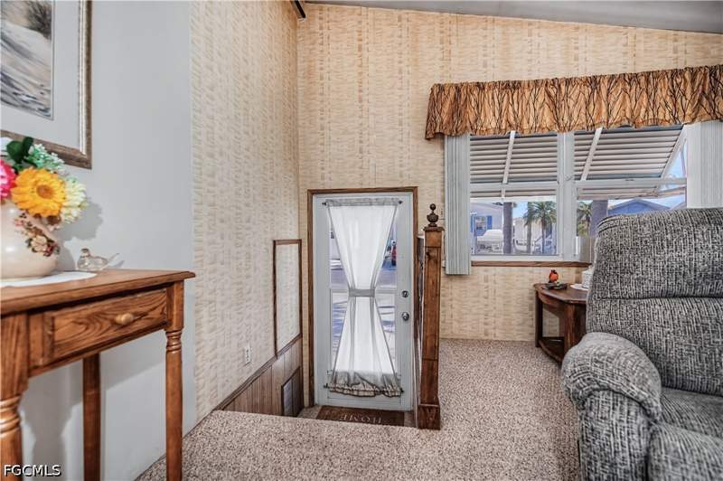 1 bedroom ManufacturedHome at 181 Caravan Cir, Fountain View Rv Resort, North Fort Myers — photo 5