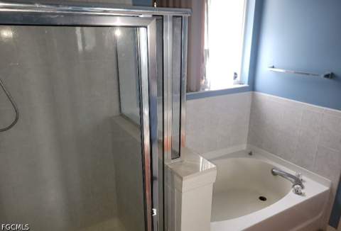 2708 NW 7th St, Cape Coral FL - photo 6 of 12
