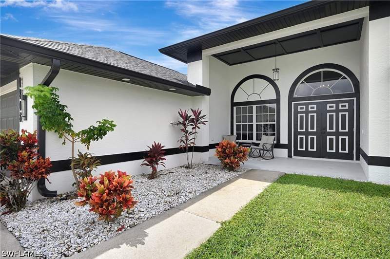 3 bedroom SingleFamilyResidence at 1806 NE 16th Pl, Cape Coral, Cape Coral — photo 2