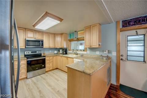4639 Catfish Ct, St James City FL - photo 18 of 52