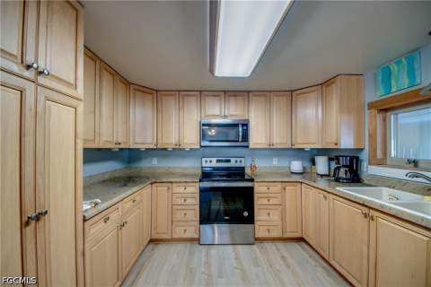 4639 Catfish Ct, St James City FL - photo 21 of 52