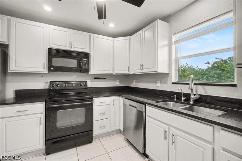 4 bedroom SingleFamilyResidence at 4280 Randall Blvd, Golden Gate Estates, Naples — photo 5